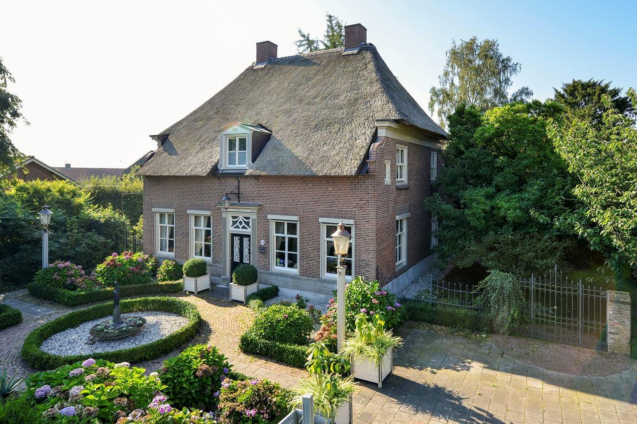 De Oude Pastorie Macharen Bed and Breakfast Exteriör bild
